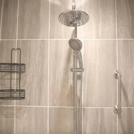 Appartement Priory Studio- New Inside The Walls *